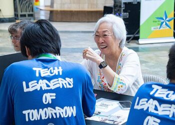 Column: Teach kupuna new technology skills – Honolulu Star-Advertiser