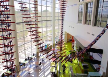 Science Museum of Minnesota cutting more than 40 full-time employees – CBS News