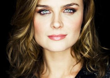 Emily Deschanel was scolded during “Bones” season 1 for being ‘late and unprepared’: ‘I was just beside myself’ – Yahoo