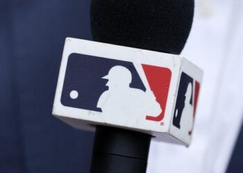 CNBC Sport: MLB Commissioner says Sunday media rights could go to NBC, Apple — or back to ESPN – CNBC