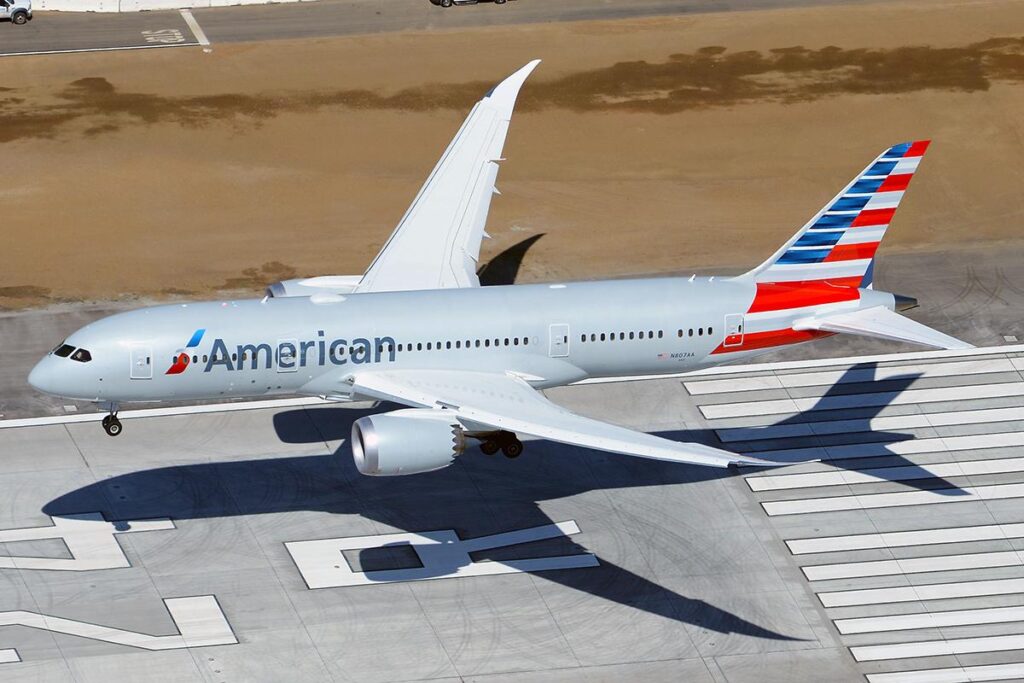American Airlines forecasts wide range due to economic uncertainty – Reuters