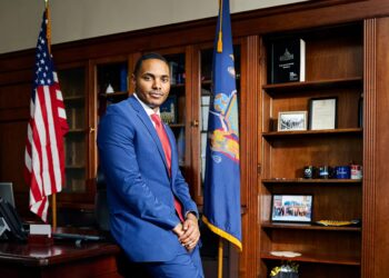 ‘Adapt … or we’re in danger of becoming extinct’: See Rep. Torres’ warning for Democrats – CNN