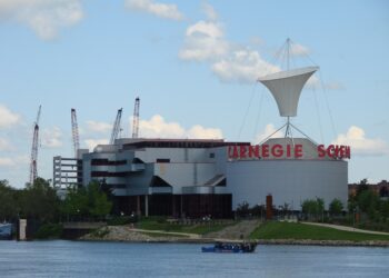 Carnegie Science Center launching new name in September – CBS News