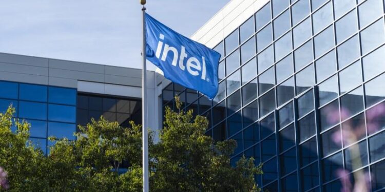 US intel agency reviewing Grok video filmed during man’s commute to secure NSA facility – CNN