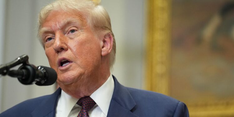 Trump, when in trouble, throws tantrums. The economy is his latest conniption. | Opinion – USA Today