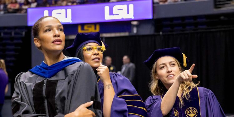 LSU grad uses 3D printing to create adaptive technology for children – CBS News