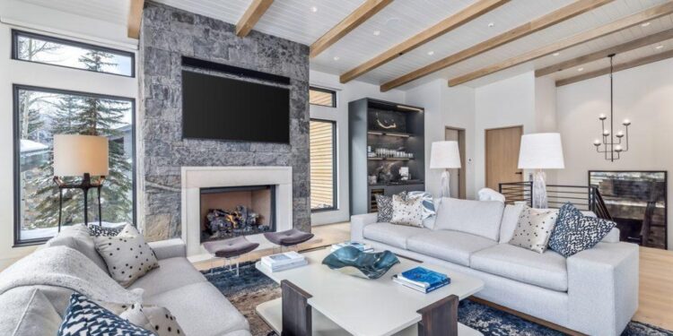 How Ed Venerable Builds for Lifestyle-Driven Luxury Buyers – USA Today