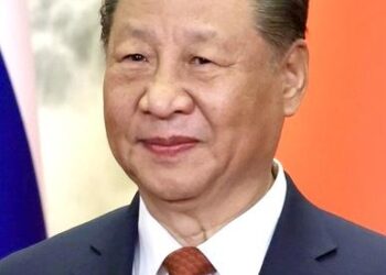 Chinese premier urges efforts to write new chapter in building ecological civilization in new era – China Daily