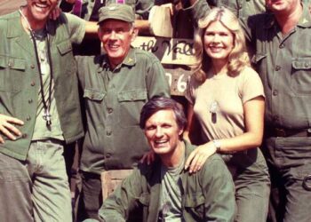 Iconic ‘M*A*S*H’ Actor, 86, Has Fans Swooning Over Resurfaced Images: ‘My Crush Since ’75’ – yahoo.com