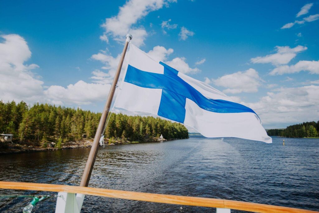 Finland’s president describes mood during White House meeting with Zelensky – CNN