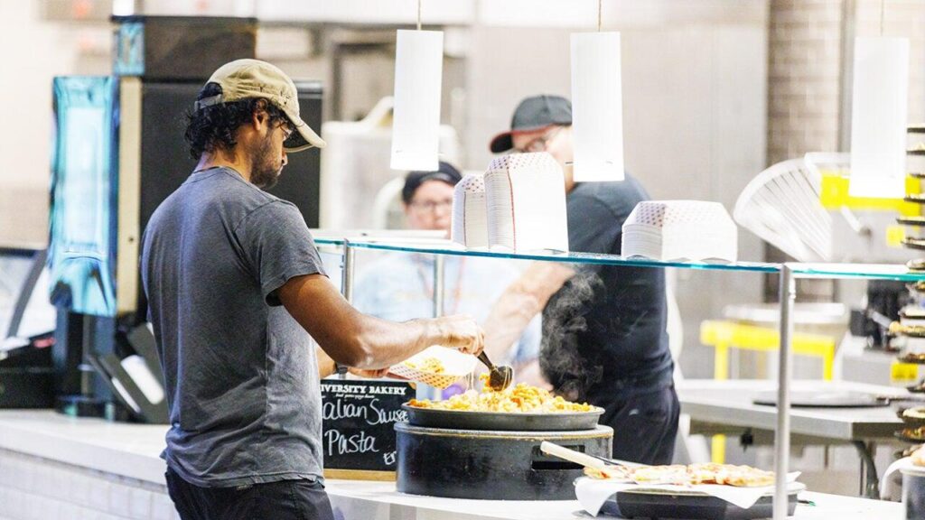 Bama Dining Serving Up New Food, Entertainment – UA News Center