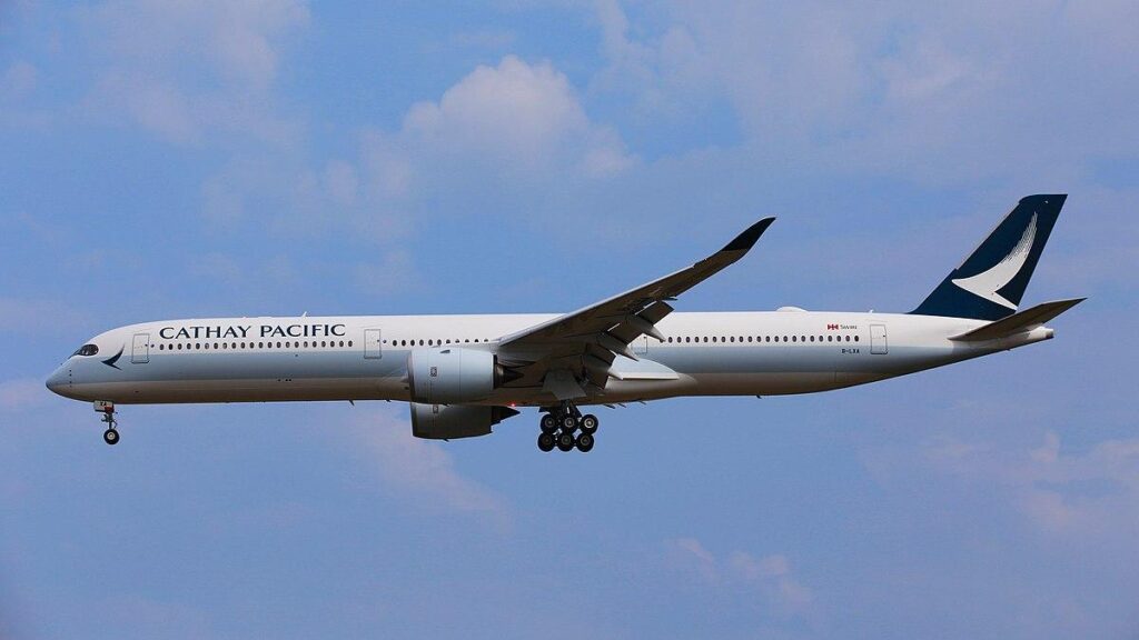 Fly Cathay Pacific and Witness Unique and Award-Winning Cabin Lifestyle in Business Class – autoevolution