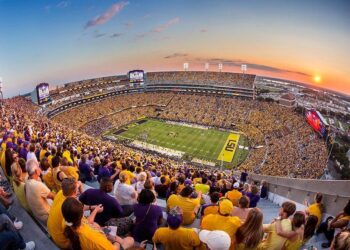 Ten upcoming sports stadiums where technology takes to the field – Dezeen