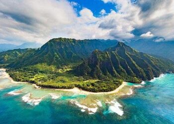 Hawaii Health Officials Say Lahaina Is Safe After 2023 Fire, but Tests Show Heavy Metal Exposure – U.S. News & World Report