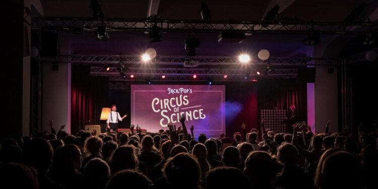 Nebraska fairgoers learn about the science and art of circus at The Circus Science Spectacular – KSNB