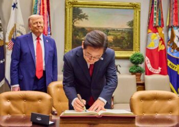 Trump revokes Secret Service detail for political opponent Kamala Harris – Al Jazeera