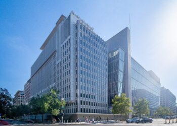 World Bank urges fresh push on economic threat of pollution – Reuters