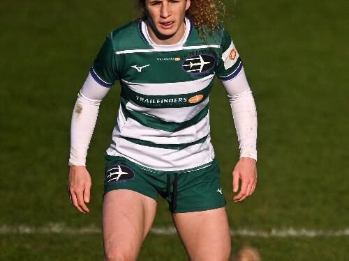 Abby Dow and England near record territory as Australia search for upset – The Guardian