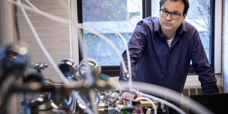 Two Harvard Scientists Finalists for Blavatnik Award – Harvard Gazette