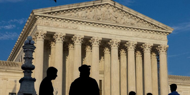 Supreme Court to weigh legality of Trump’s tariffs in key economic case – The Washington Post