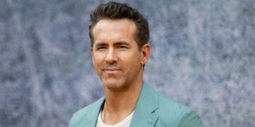 Ryan Reynolds reveals he called a journalist who said mean things about John Candy – yahoo.com