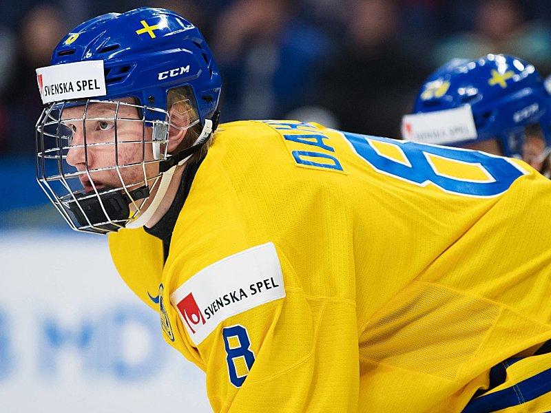 Sabres’ Dahlin details fiancée’s heart transplant – ESPN