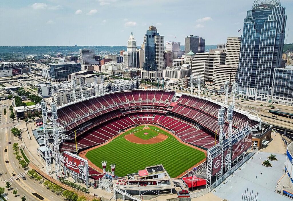 Cincinnati Reds star Elly De La Cruz breaking out just in time? – Yahoo Sports