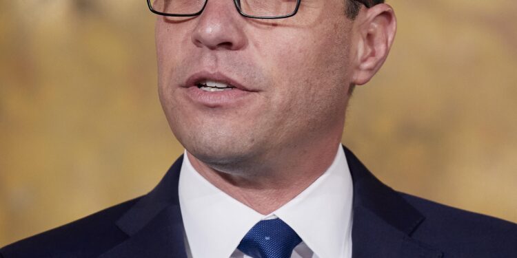 Josh Shapiro says Harris is ‘going to have to answer’ for why she never raised concerns over Biden’s health – Fox News