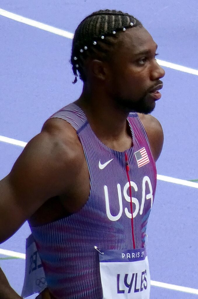 Noah Lyles is king again after storming to another 200m world championship crown – ESPN