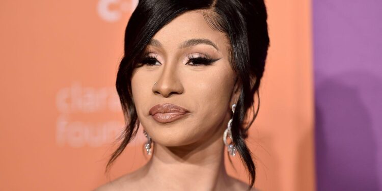 Cardi B Adds More Dates to Little Miss Drama Tour: ‘Y’all Making Me Work’ – Yahoo