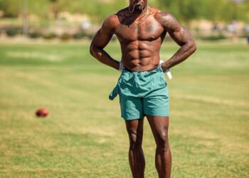 While chasing DK Metcalf, Isaiah Rodgers reached unprecedented speed – Yahoo Sports