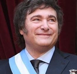 Milei Vowed to Fix Argentina’s Economy. Then Came a New Crisis. – The New York Times