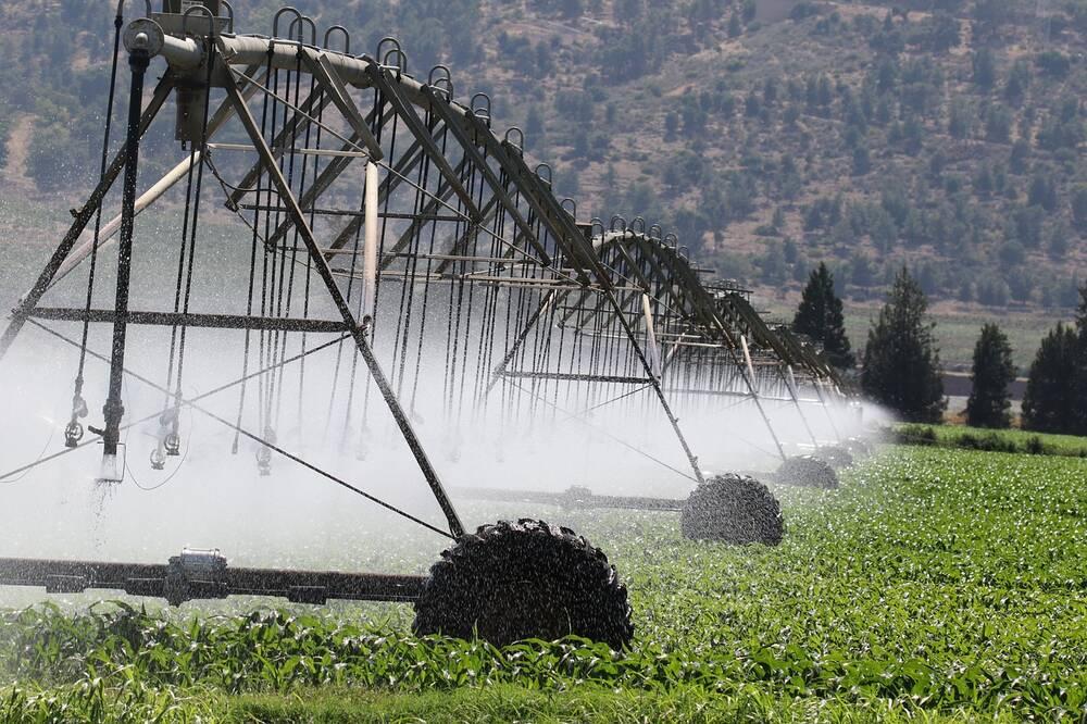 Irrigation technology adapts to water restrictions – Farm Progress