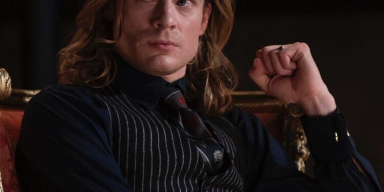 THE VAMPIRE LESTAT Shares First Look Teaser Trailer (And It’s Fangtastic) – Yahoo