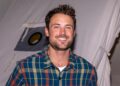 Dylan Efron Shares Sweet ‘DWTS’ Rehearsal Photos Featuring His Little Sister Olivia – yahoo.com