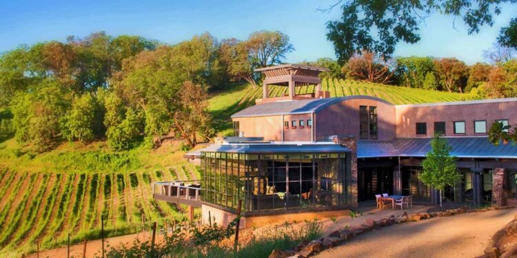 VIDEO: Gustafson House serves new role for Forensic Science – University of North Dakota