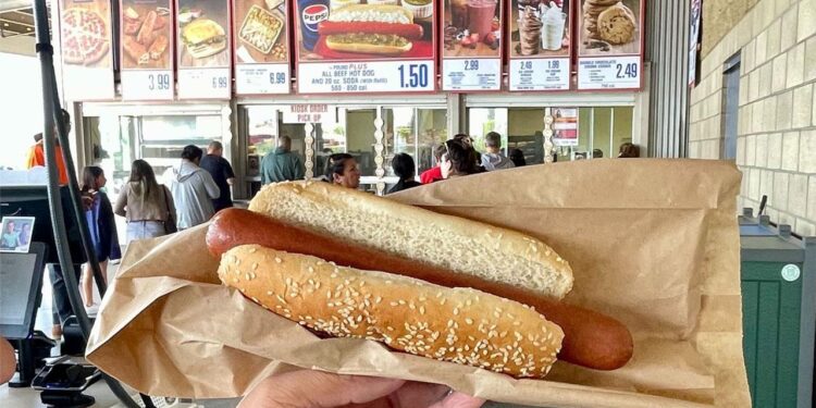 The Genius Costco Hot Dog Hack We Wish We’d Known About Sooner – Yahoo