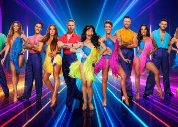 Strictly Come Dancing results: Chris Robshaw is eliminated while drag queen La Voix escapes dance-off – Yahoo