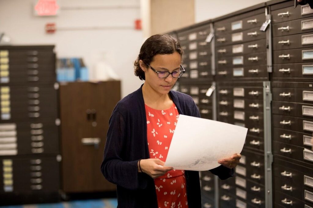 Chloe Thurston and Mary McGrath join the Perspectives on Politics editorial team as Associate Editors – Political Science Now