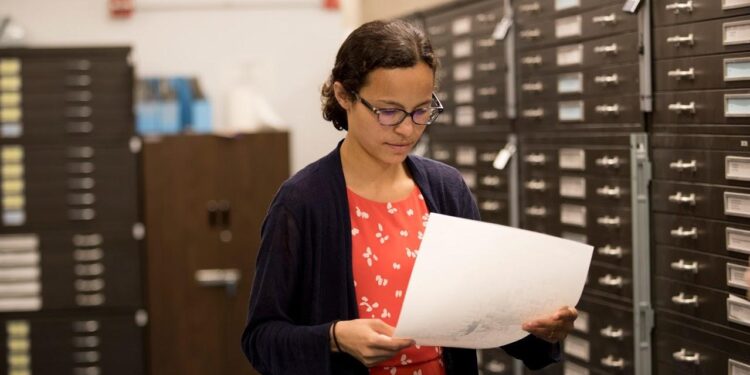 Chloe Thurston and Mary McGrath join the Perspectives on Politics editorial team as Associate Editors – Political Science Now