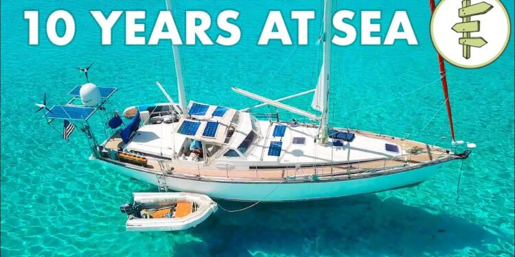 We live in a sailboat and travel the world full-time… but our lifestyle isn’t as glamorous as you’d think – Daily Mail