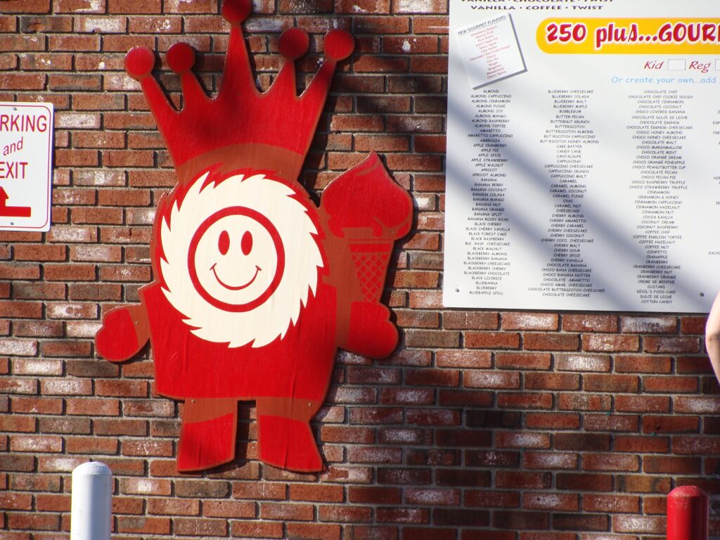 Fall River Eats: Eskimo King closes for season; Table for Two special at Fall River Grill – Yahoo