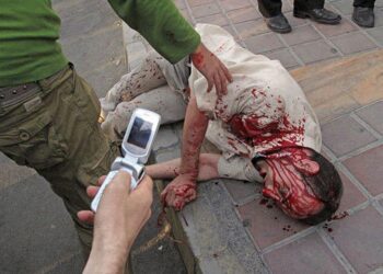 Person shot, injured in parking lot of adult entertainment club in Gresham – KPTV