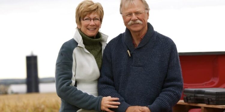 I love my boomer parents, but these 7 lessons they taught me are completely useless in 2025 – VegOut