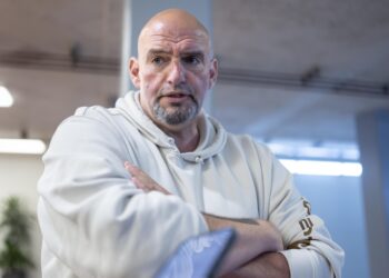 Fetterman rails on his colleagues for not getting their ‘sh*t together’ with SNAP on the line amid the shutdown – CNN