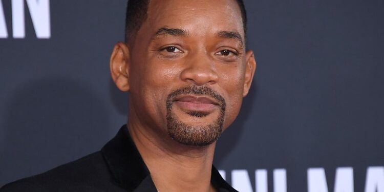 Will Smith celebrates Dodgers’ World Series win at Raising Cane’s Hollywood – KTLA