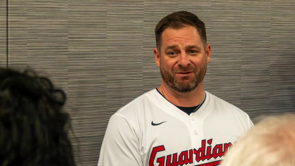 Cleveland Guardians pitchers indicted in connection to sports gambling investigation – abcnews.go.com