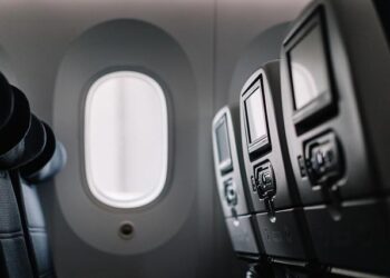 Numerator: Economy, tariffs are shaping consumer behavior for holidays – Supermarket News