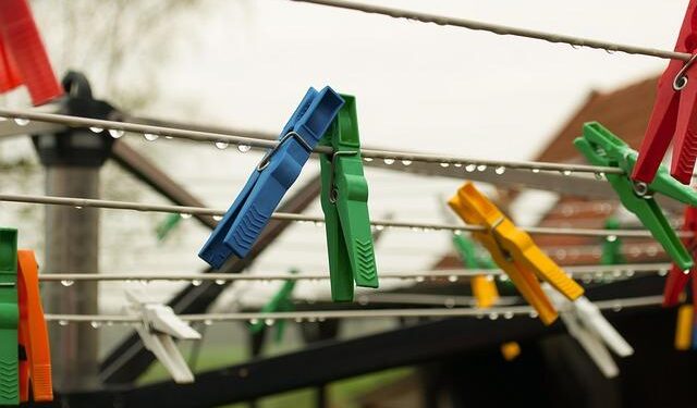 Hang Pin Living Technology Issues Profit Warning for 2025 – TipRanks