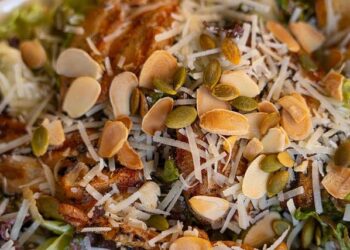 Caesars Sportsbook promo code for Georgia vs. Texas, Saturday college football – CBS Sports